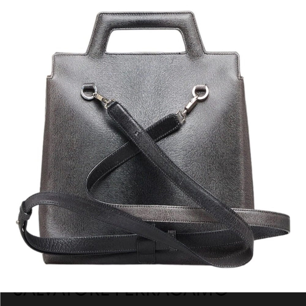 SALVATORE FERRAGAMO Gancini Gradation Handbag Rucksack 2WAY - Picture 3 of 16
